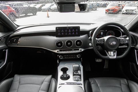 Kia Stinger GT S ISG 4