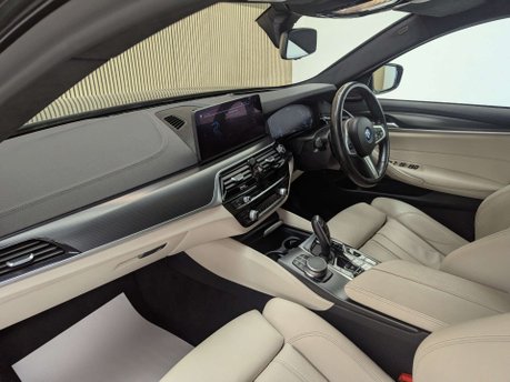 BMW 5 Series 2.0 530e M Sport Auto 4dr 34