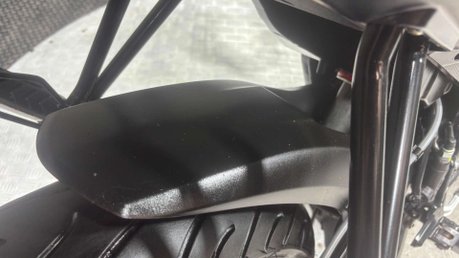 Aprilia Tuono 2025 25 PLATE 15BHP E5 SPORTS BIKE LEARNER ONLY 3K 51