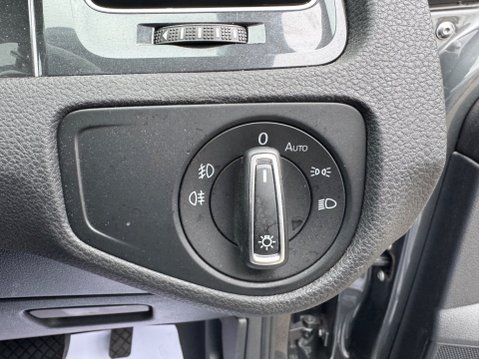 Volkswagen Golf MATCH TDI DSG 41