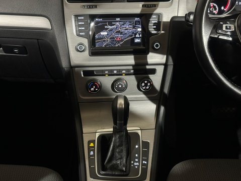 Volkswagen Golf MATCH TDI BLUEMOTION TECHNOLOGY DSG 10