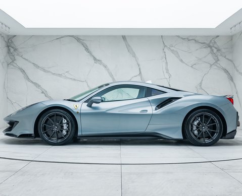Ferrari 488 Pista