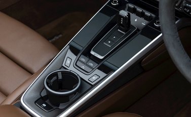 Porsche 911 (992) Turbo S Cabriolet 21