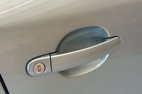 Skoda Octavia 1.4 TSI Elegance Hatchback 5dr Petrol DSG Euro 4 (122 ps) 52