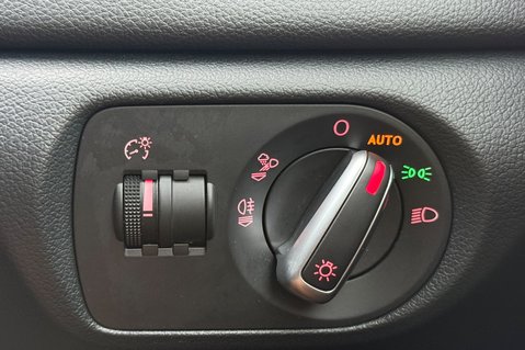 Audi Q3 TDI QUATTRO S LINE PLUS -AUTOMATIC -PAN ROOF -REAR CAMERA -HIGH BEAM ASSIST 53