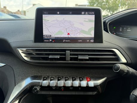Peugeot 3008 PURETECH S/S ALLURE 16