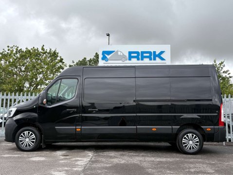 Renault Master 2.3 dCi 35 Business+ Panel Van 4dr Diesel Manual FWD LWB Medium Roof Euro 6 10