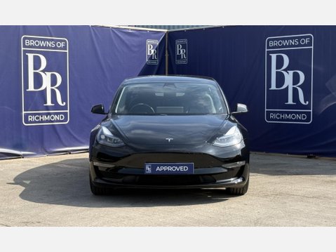 Tesla Model 3 (Dual Motor) Performance Saloon 4dr Electric Auto 4WDE (Performance Upgrade 9