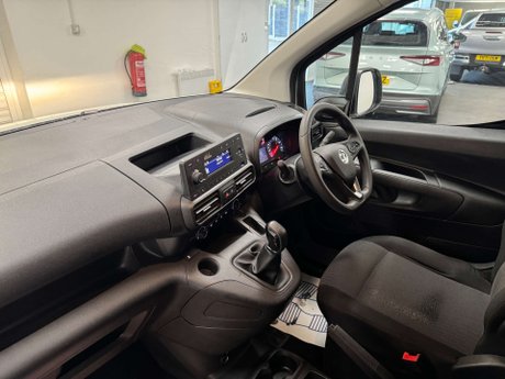 Vauxhall Combo 1.5 Combo 2300 SportIVE TD S/S 11