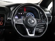 Nissan LEAF LAUNCH EDITION 46