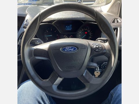 Ford Transit Connect 1.6 TDCi 200 ECOnetic Panel Van 4dr Diesel Manual L1 H1 (109 g/km, 94 bhp) 25