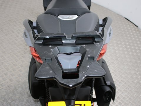 Yamaha Xmax X-MAX 300 (CZD 300-A) 17