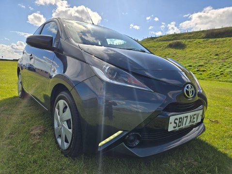 Toyota Aygo 1.0 VVT-i x-play Euro 6 5dr 2