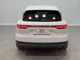 Porsche Cayenne 3.0 V6 E-Hybrid 14.1kWh SUV 5dr Petrol Plug-in Hybrid TiptronicS 4WD Euro 6 25