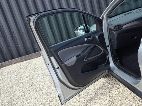 Vauxhall Crossland X 1.2 Elite Euro 6 5dr 28