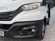 Iveco Daily 35C18HDB Crew Cab Tipper - Business 22