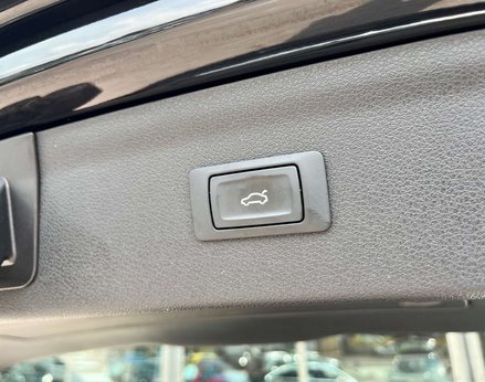 Audi Q3 1.4 Q3 S Line Edition TFSI Semi-Auto 5dr 75