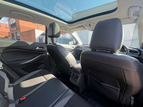 Vauxhall Grandland X 1.2 Grandland X Sport Nav T S/S 5dr *NATIONAL DELIVERY* 41