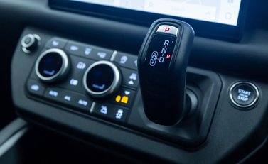 Land Rover Defender 90 D350 X-DYNAMIC HSE HARD TOP URBAN 22