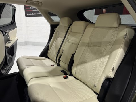 Lexus RX 450H 43
