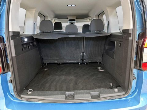 Ford Tourneo Connect 2.0 EcoBlue Titanium MPV 5dr Diesel Manual Euro 6 (s/s) (122 ps) 21