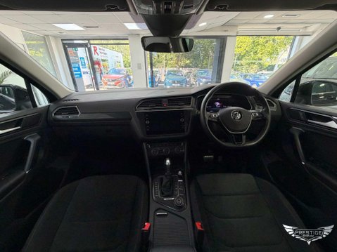 Volkswagen Tiguan 2.0 TSI SEL DSG 4Motion Euro 6 (s/s) 5dr 26