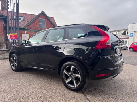 Volvo XC60 D4 R-DESIGN NAV AWD 7