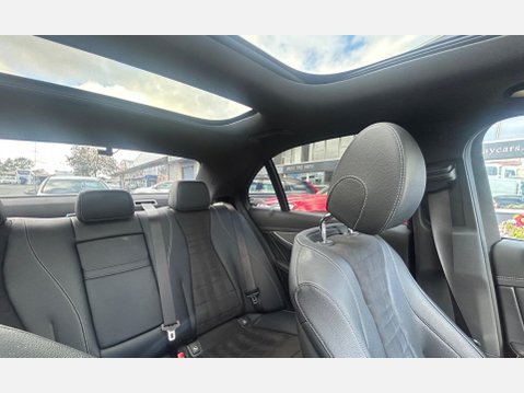 Mercedes-Benz E Class 3.0 E350d V6 AMG Line (Premium) G-Tronic+ Euro 6 (s/s) 4dr 22