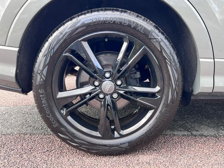 Audi Q3 1.5 TFSI CoD 35 S line S Tronic Euro 6 (s/s) 5dr 49