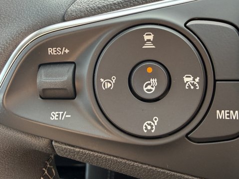 Vauxhall Grandland 1.2 Hybrid [136] Ultimate 5dr e-DCT6 31