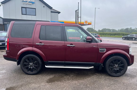 Land Rover Discovery SDV6 SE AUTO 7 SEATER 2
