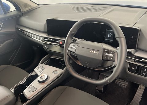Kia Sportage 'Pure' 1.6 T-GDi HEV 7