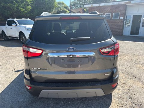 Ford Ecosport TITANIUM 8