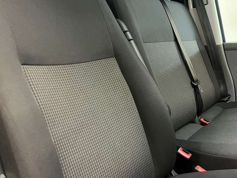 Volkswagen Transporter 2.0 Transporter T30 Startline TDI 13