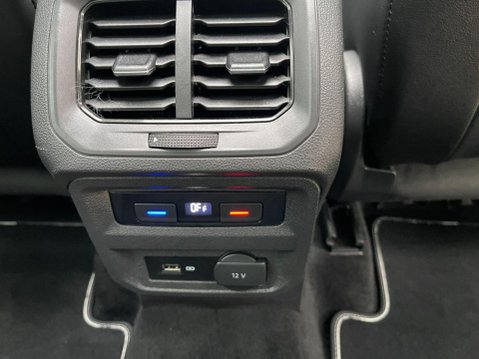 Volkswagen Tiguan Allspace 2.0 TDI R-Line DSG 4Motion Euro 6 (s/s) 5dr 36