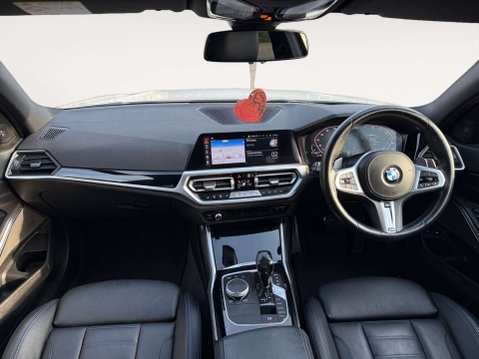BMW 3 Series 2.0 330e xDrive M Sport Auto 4WD 4dr 9