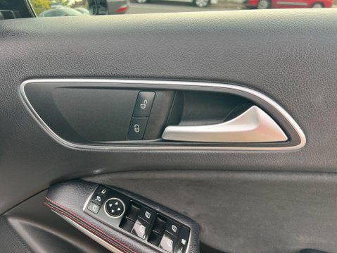 Mercedes-Benz A Class 1.5 A180d AMG Line (Premium) 7G-DCT Euro 6 (s/s) 5dr 36