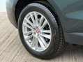 Jaguar F-Pace 2.0 F-PACE Portfolio AWD i Auto 4WD 5dr 4