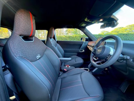 Mini Electric Cooper E SPORT 6