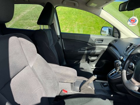 Honda CR-V 2.2 CR-V Black Edition i-DTec Auto 4WD 5dr 6