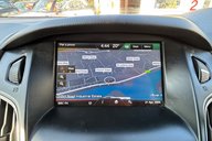 Ford Focus ZETEC 125BHP…1 PREVIOUS OWNER.. 8 MAIN DEALER SERVICES.. SAT NAV..BLUETOOTH 3