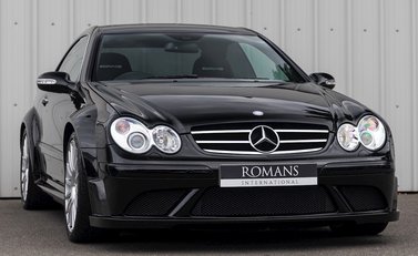 Mercedes-Benz CLK AMG Black Series 1