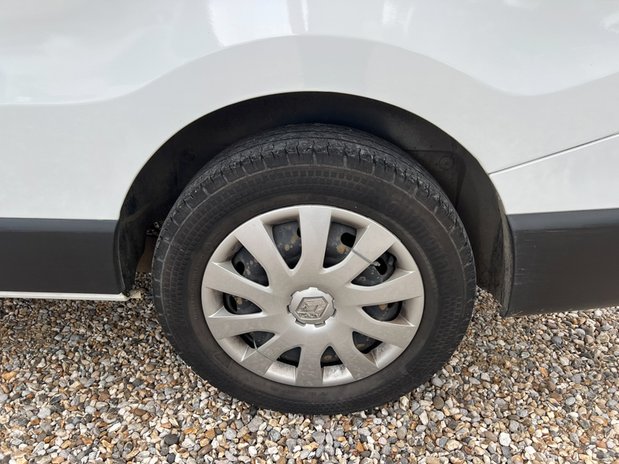 Renault Trafic LWB L2H1 Low Roof Business LL30 Air Con Sensors EURO 6 NO VAT 14