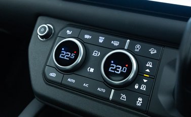 Land Rover Defender 110 V8 20