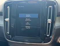 Volvo XC40 (Sold) B5 MHEV Inscription Pro SUV 5dr Petrol Hybrid Auto AWD Euro 6 (s/s) 21