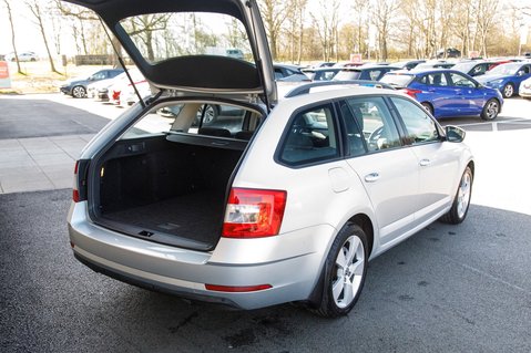 Skoda Octavia SE DRIVE TSI 39