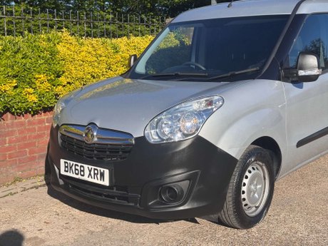 Vauxhall Combo 1.6 Combo 2000 CDTi S/S 9