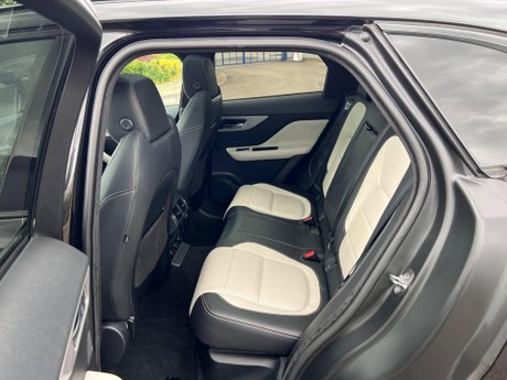 Jaguar F-Pace 2.0 D180 R-Sport Auto AWD Euro 6 (s/s) 5dr 31