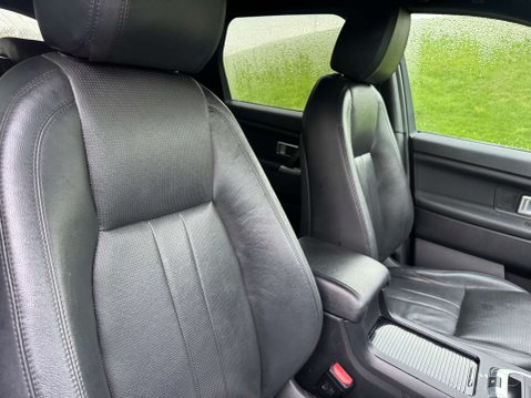 Land Rover Discovery Sport 2.0 Discovery Sport Landmark TD4 Auto 4WD 5dr 8