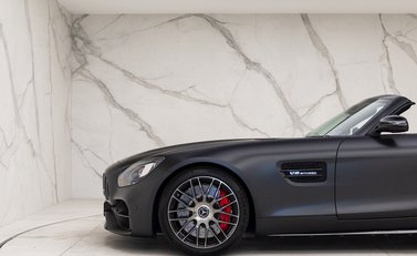 Mercedes-Benz Amg GT GT C Edition 50 Roadster 27